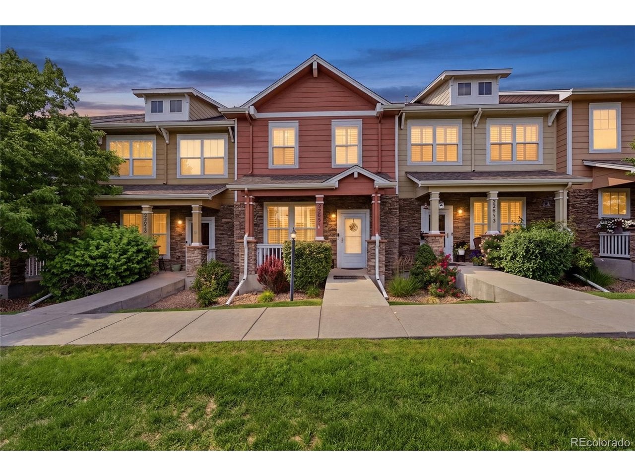 22861 E Briarwood Pl — photo