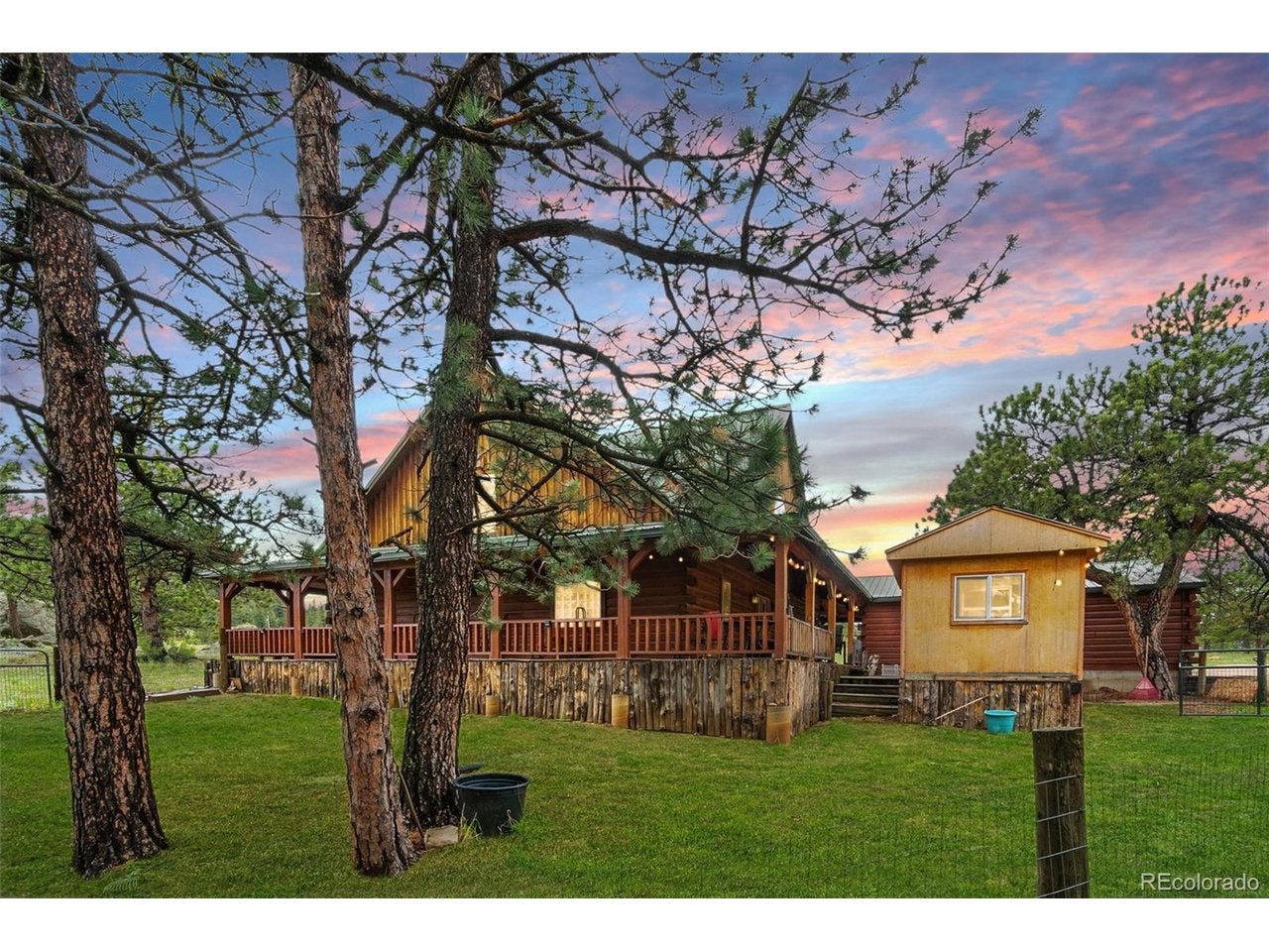 1084 Iron Mountain Dr — photo