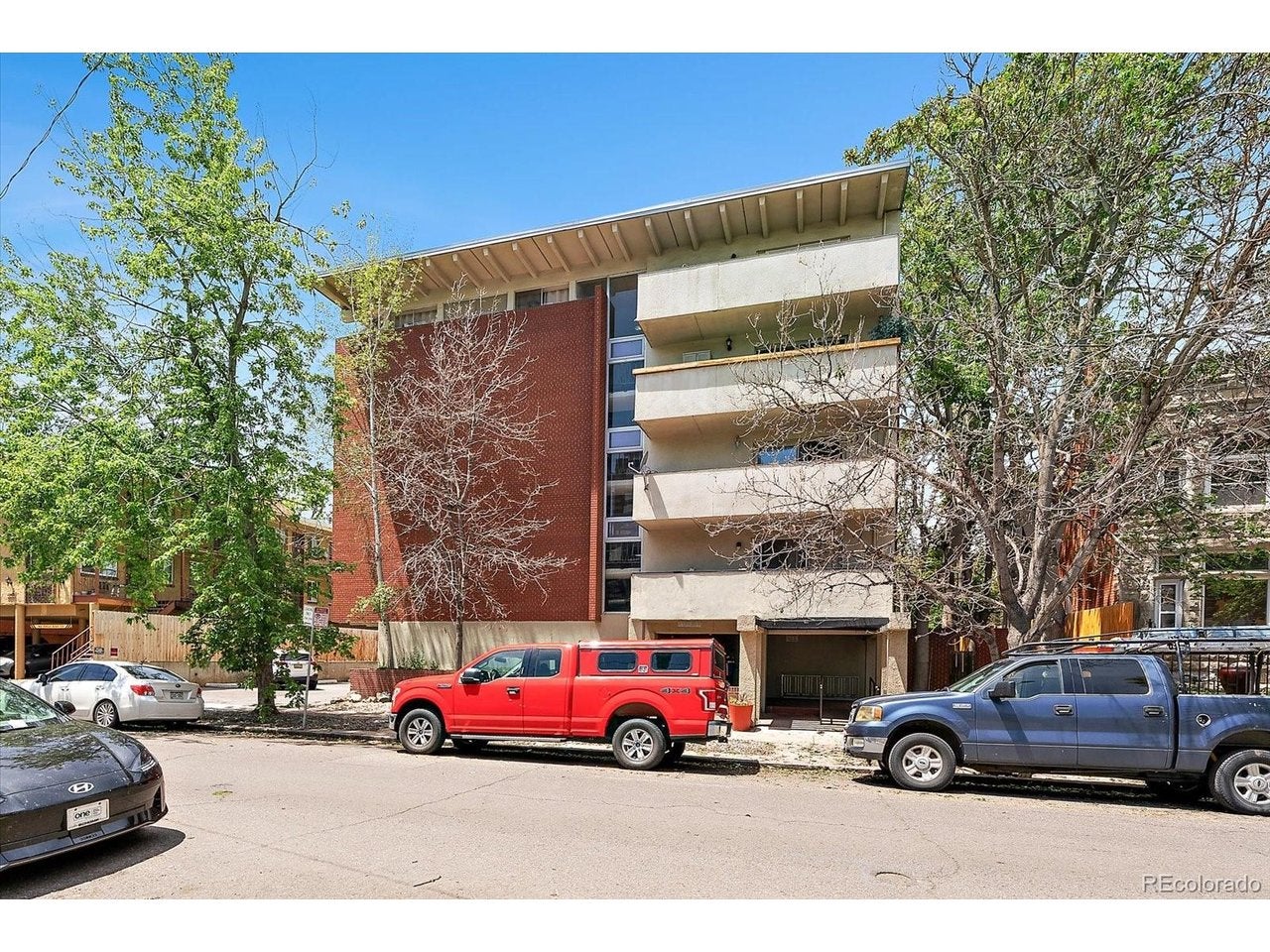 1267 N Lafayette St 303 — photo