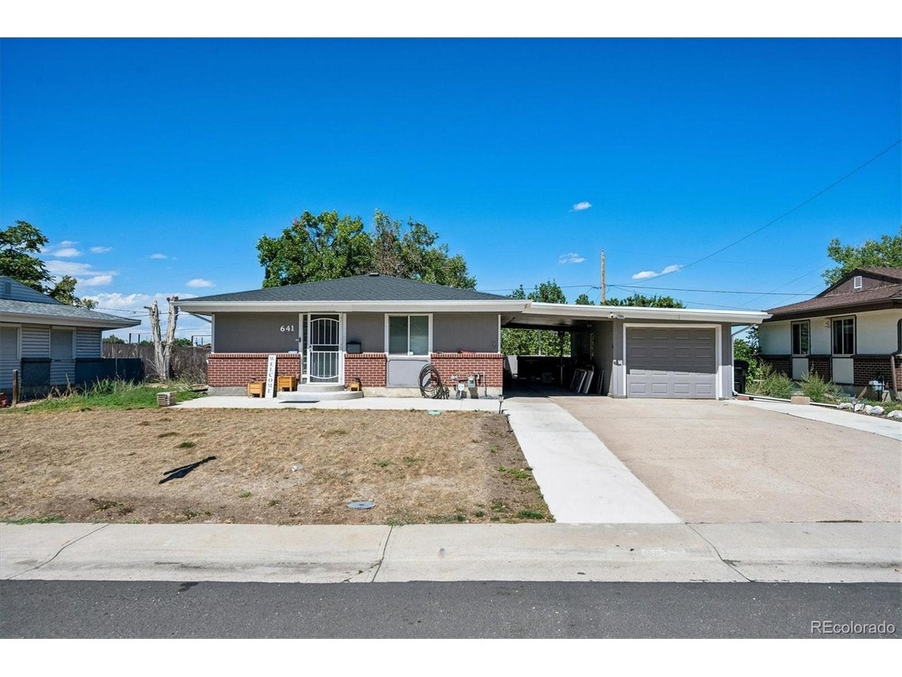 641 Badding Dr — photo