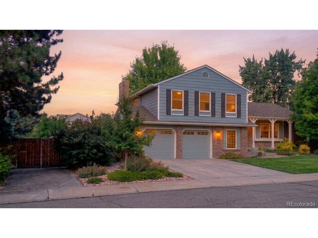 7025 Gladiola St — photo