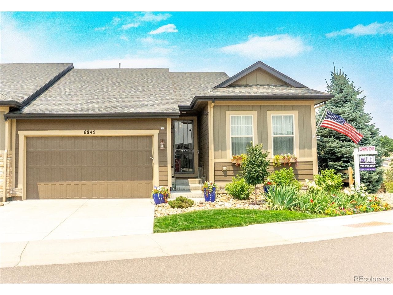 6845 Zebra Grass Ln — photo
