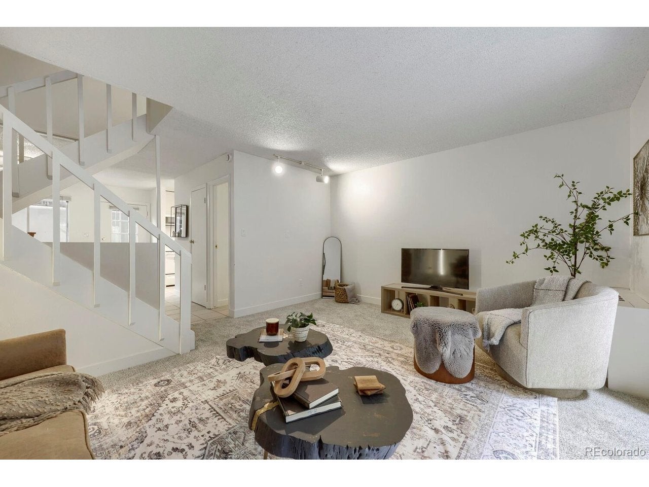 3161 Madison Ave N-107 — photo