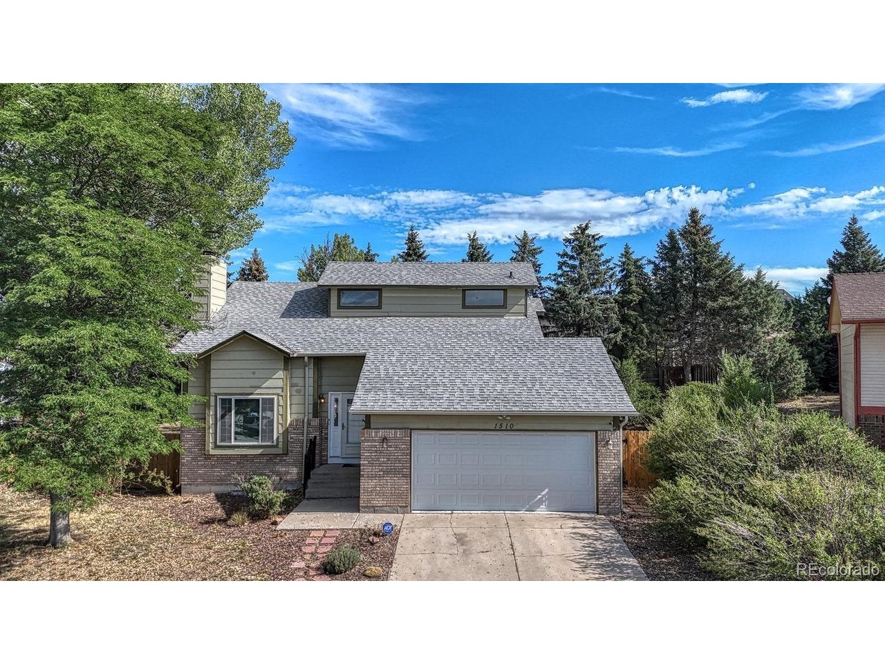 1510 Leoti Dr — photo
