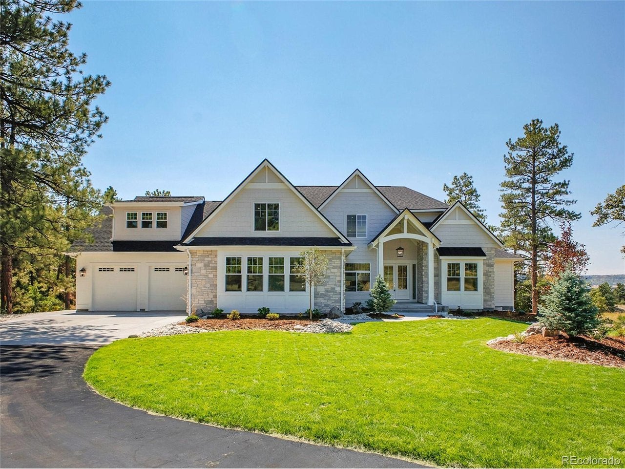 1750 Arrowpoint Ct — photo