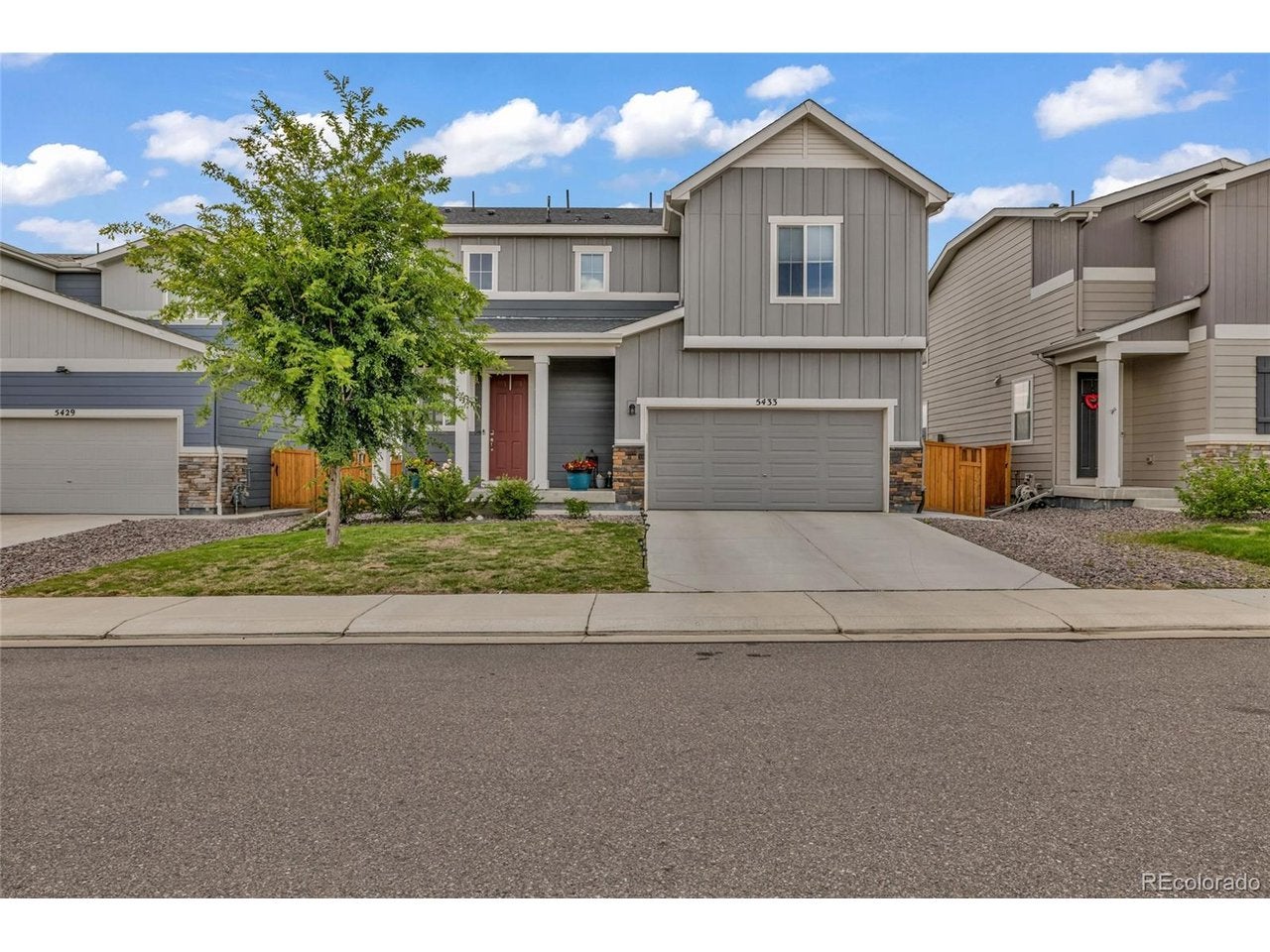 5433 Bauer Dr — photo