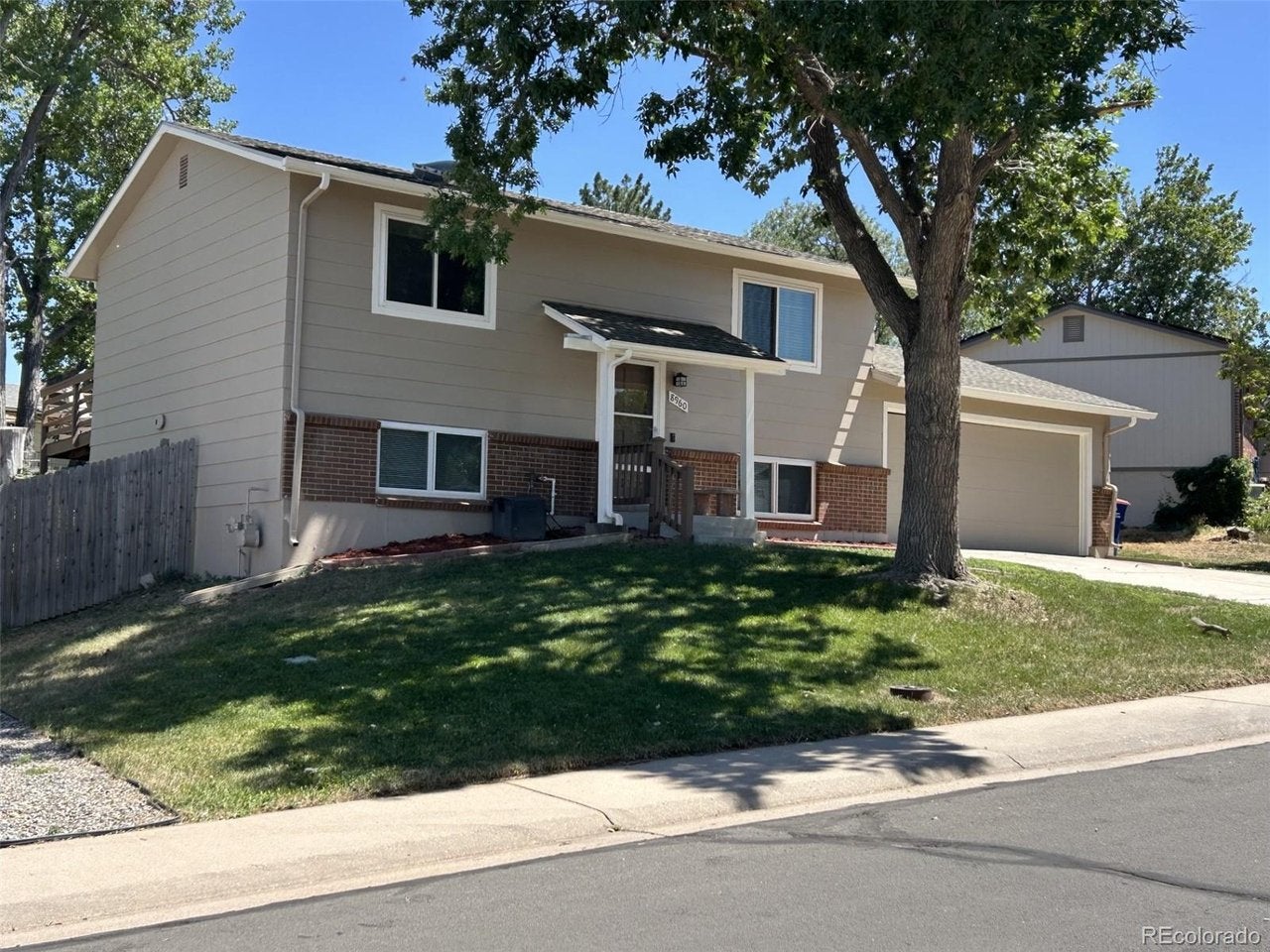 8960 Cody Ct — photo
