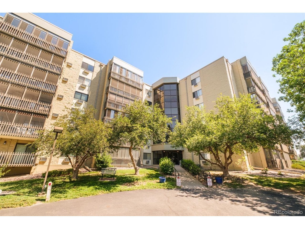 14390 E Marina Dr 311 — photo