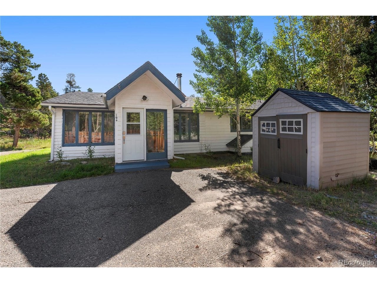 194 Fiddlers Green Pl — photo