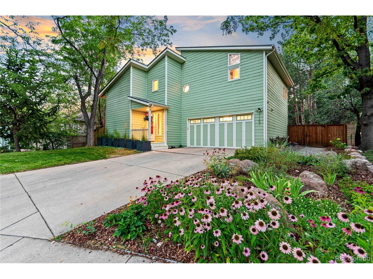 3657 Larkwood Ct — photo
