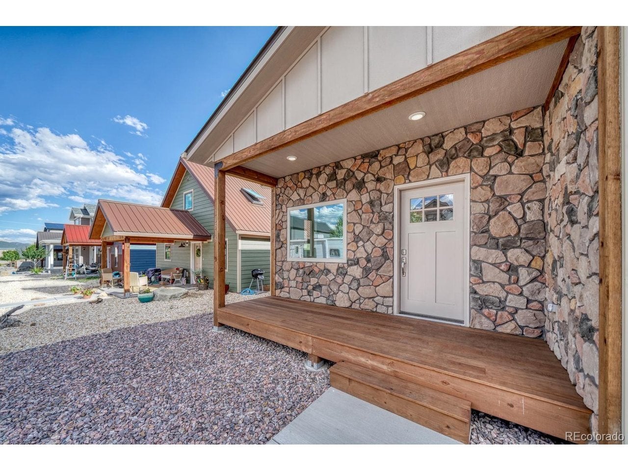10515 Willow Ave — photo