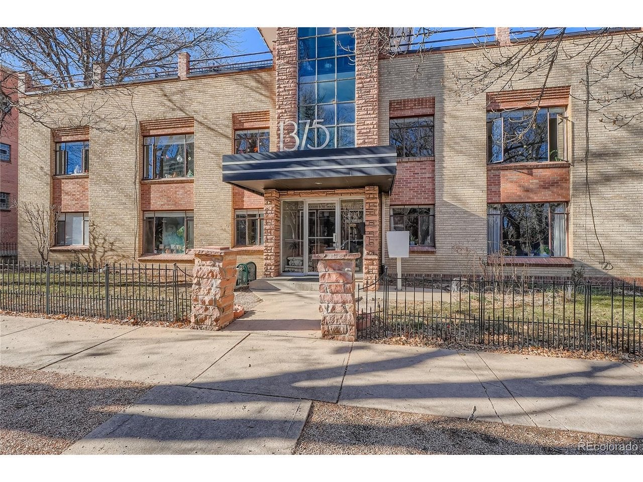 1375 N Williams St 105 — photo