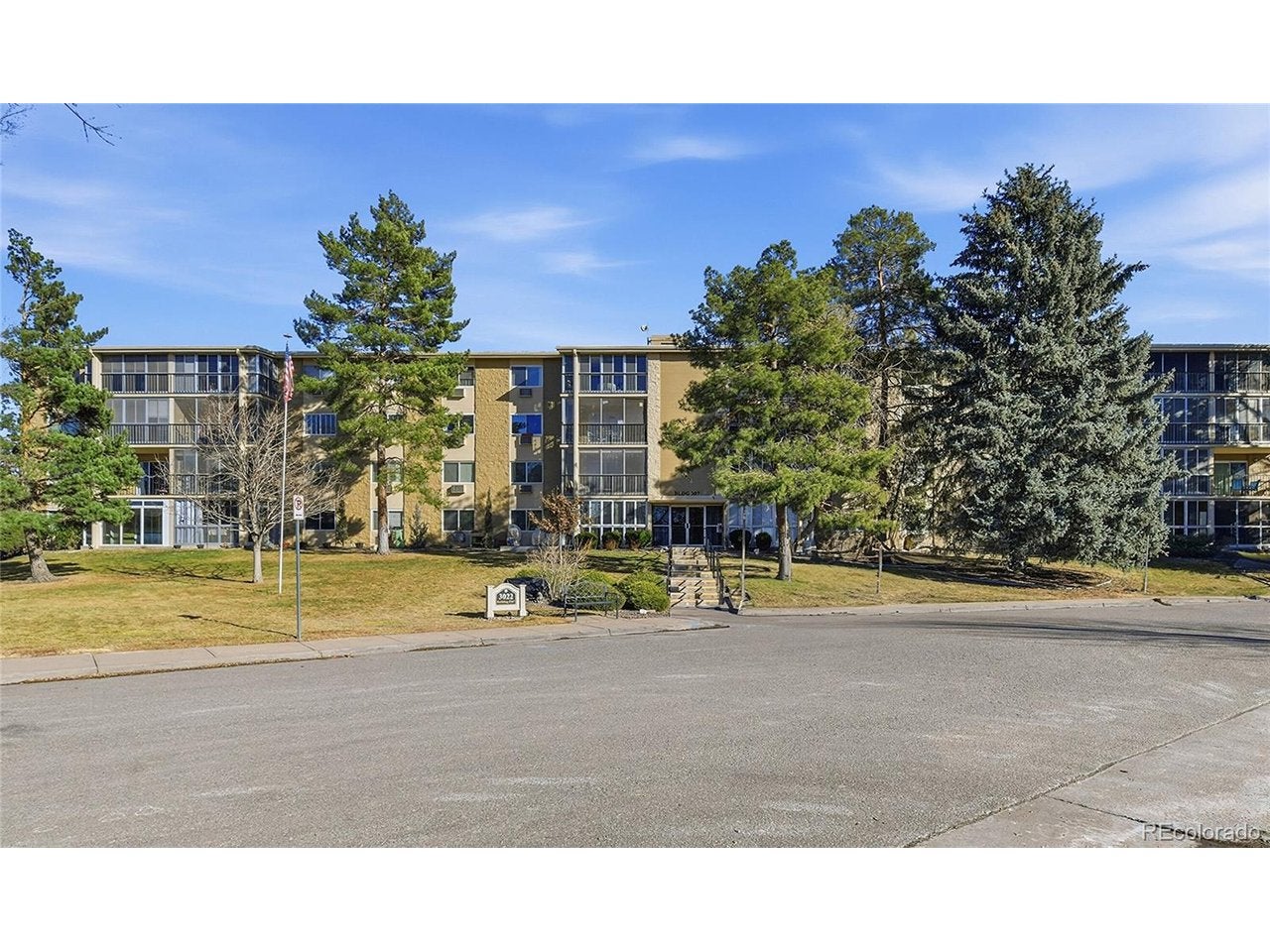3022 S Wheeling Way 309 — photo