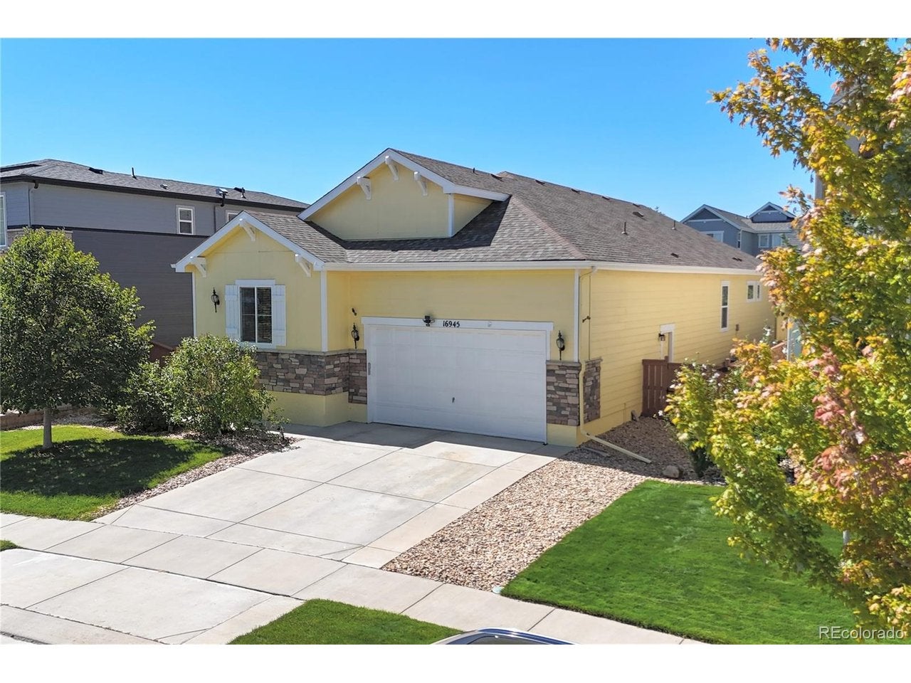 16945 Melody Dr — photo