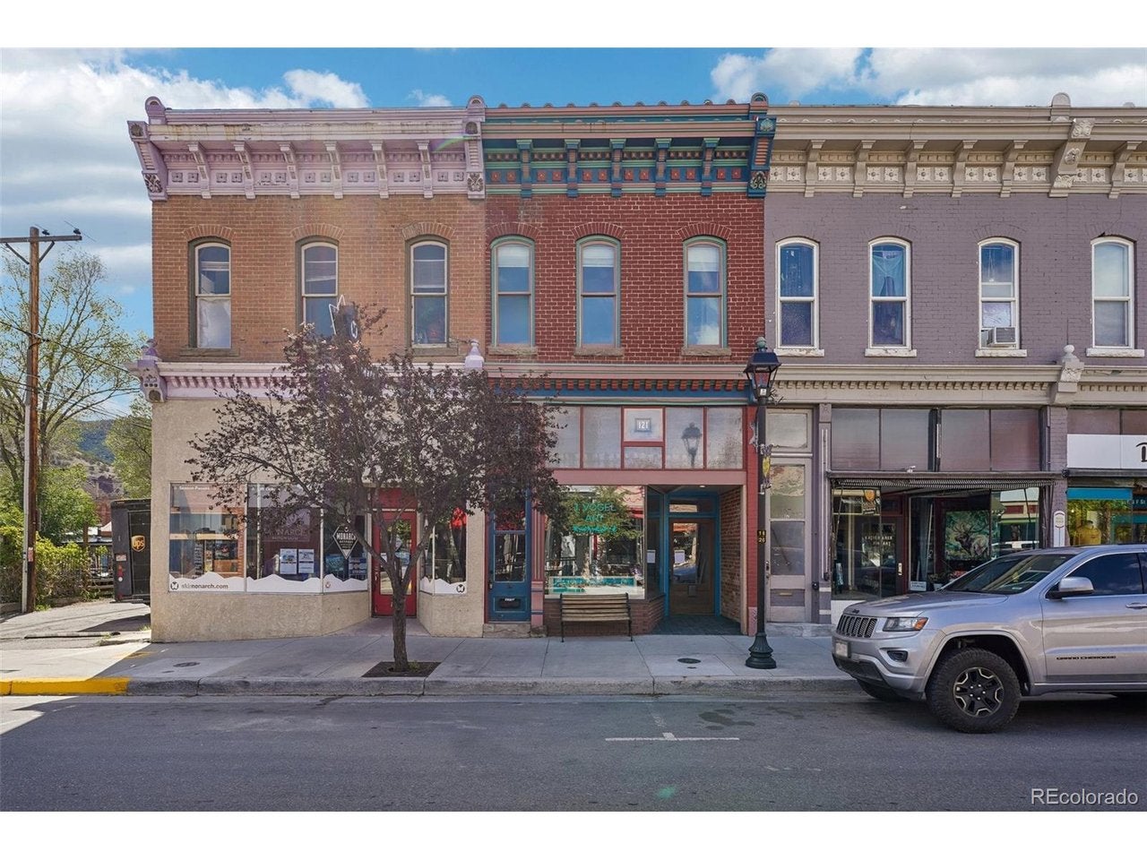 121 N F St B — photo
