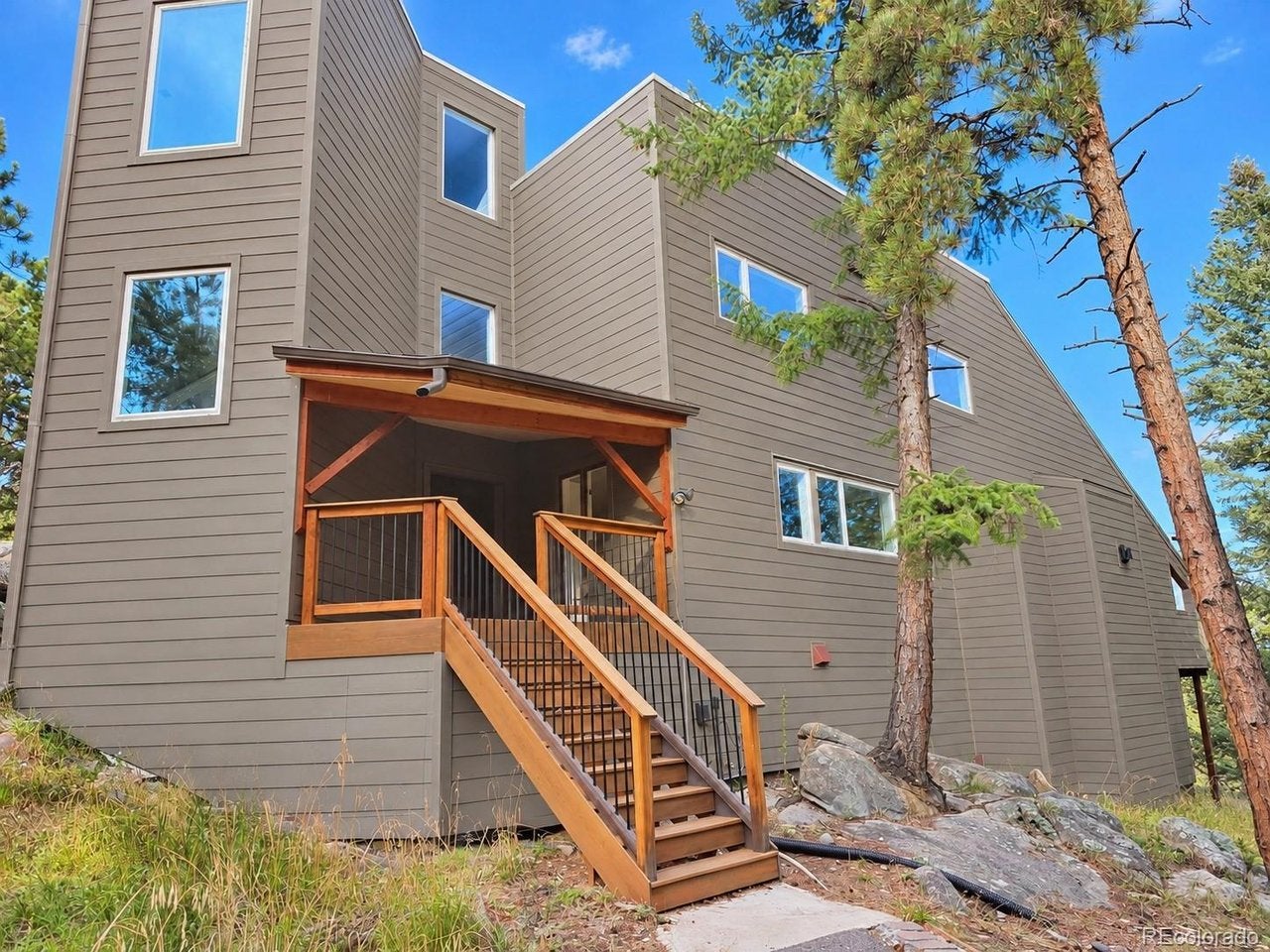 6374 Kenya Dr — photo