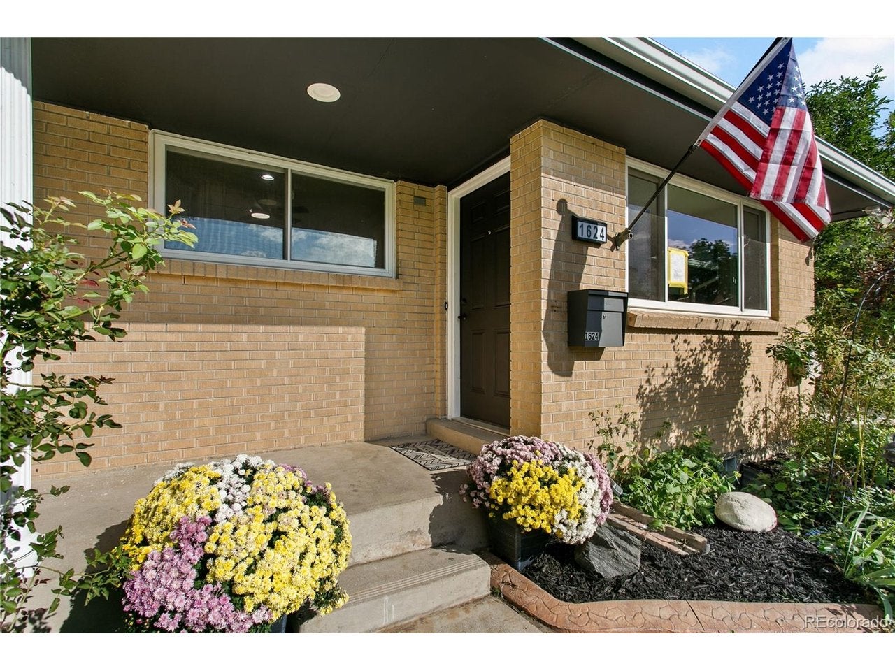 1624 S Yukon Ct — photo