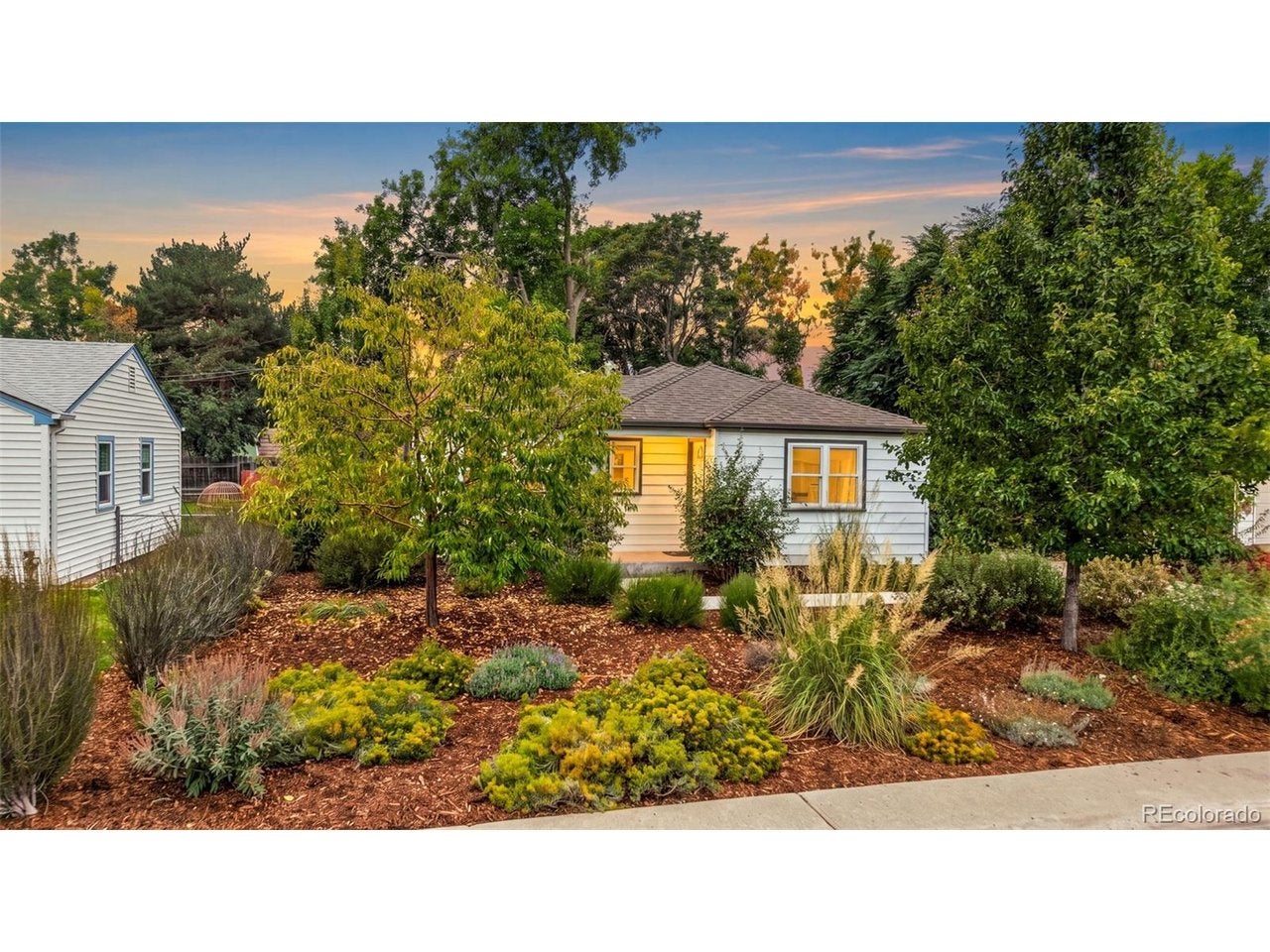 4580 W Short Pl — photo
