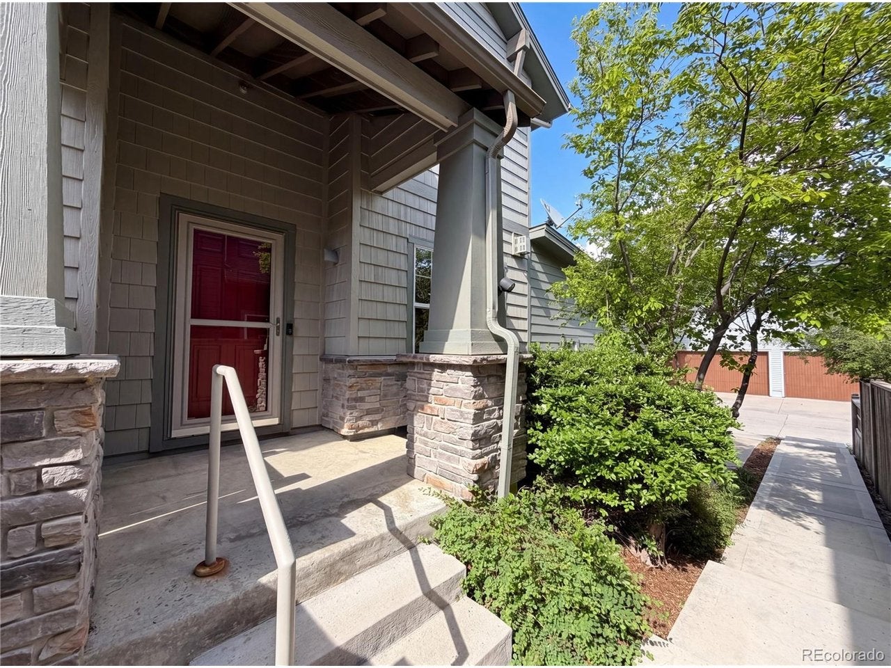 4117 Clifton Ct — photo