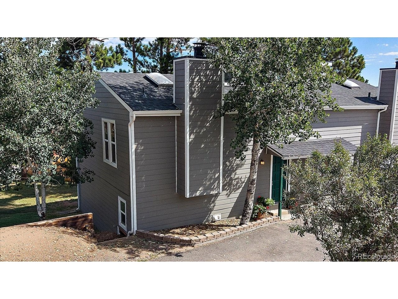 30787 Hilltop Dr — photo