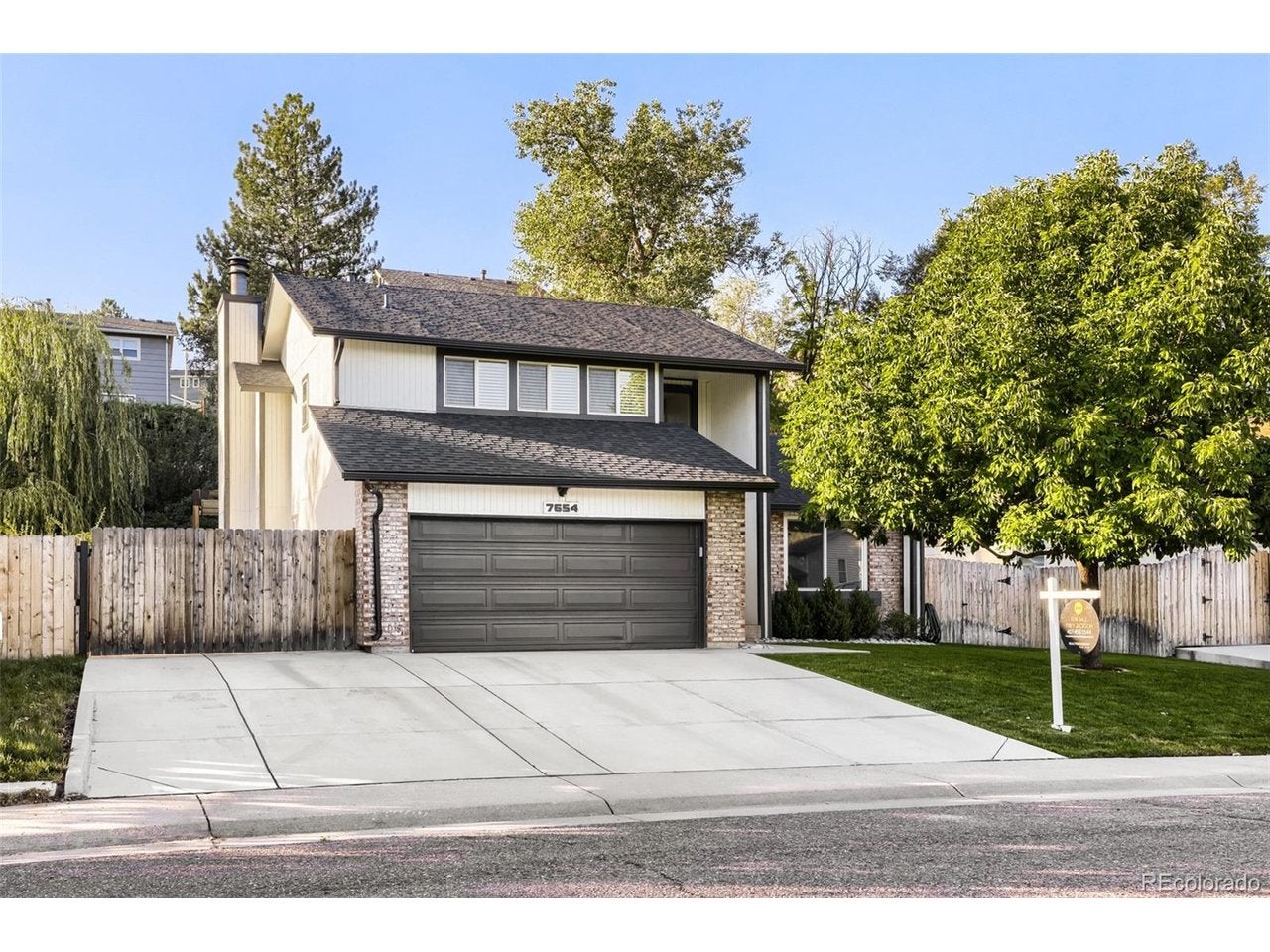 7654 W Ontario Pl — photo