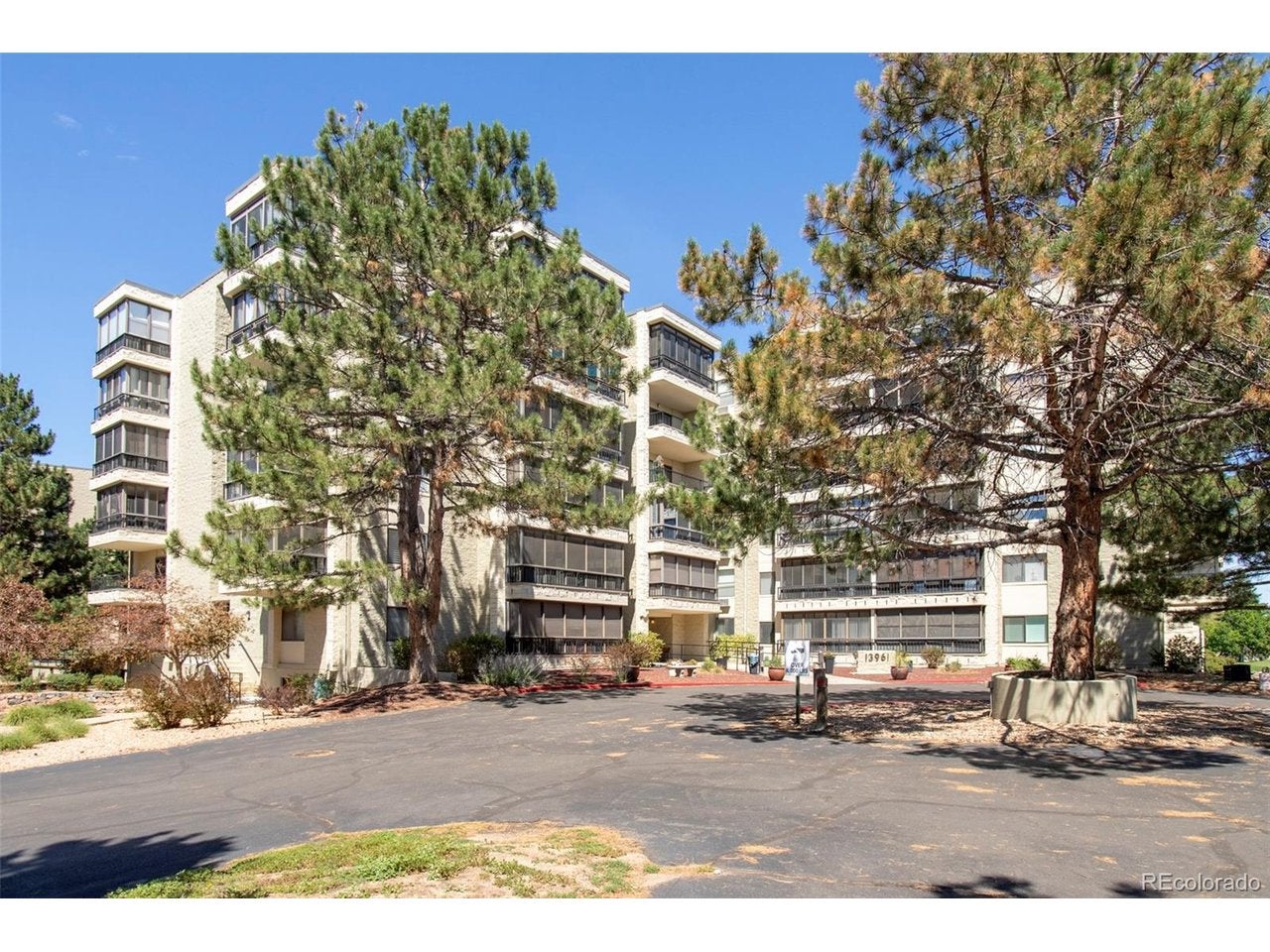 13961 E Marina Dr 512 — photo