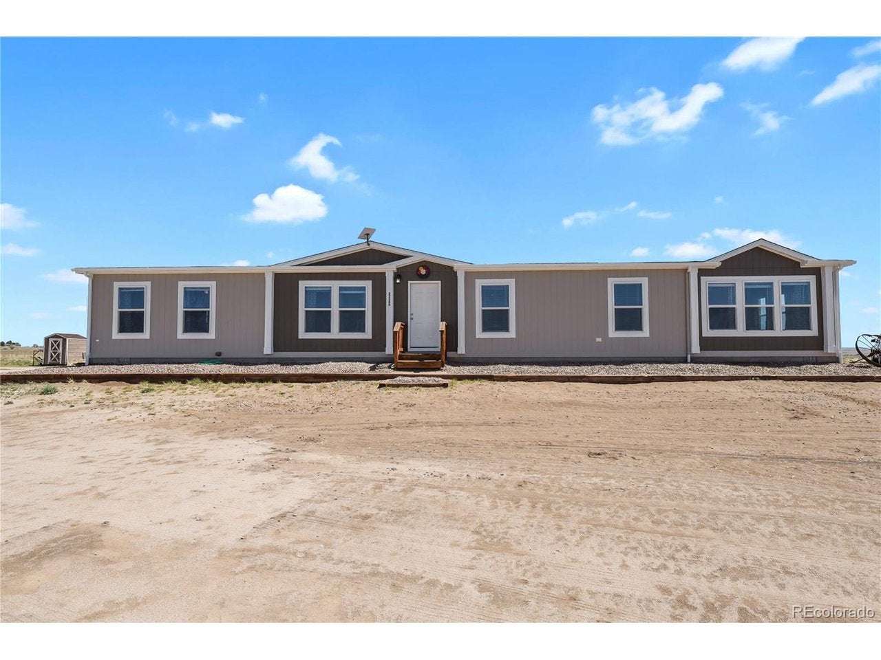 22280 Jones Rd — photo