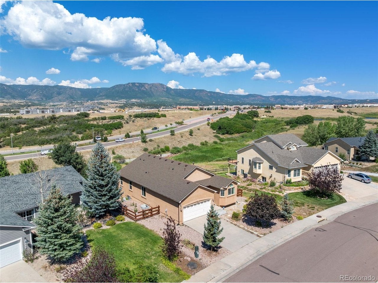 15704 Paiute Cir — photo