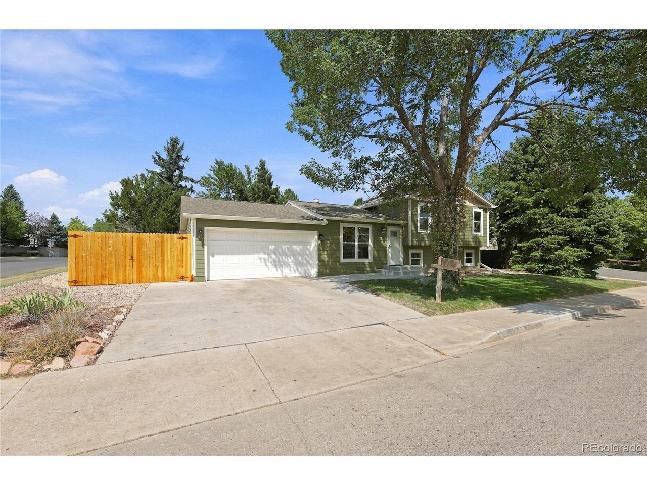 2691 Ridge Dr — photo