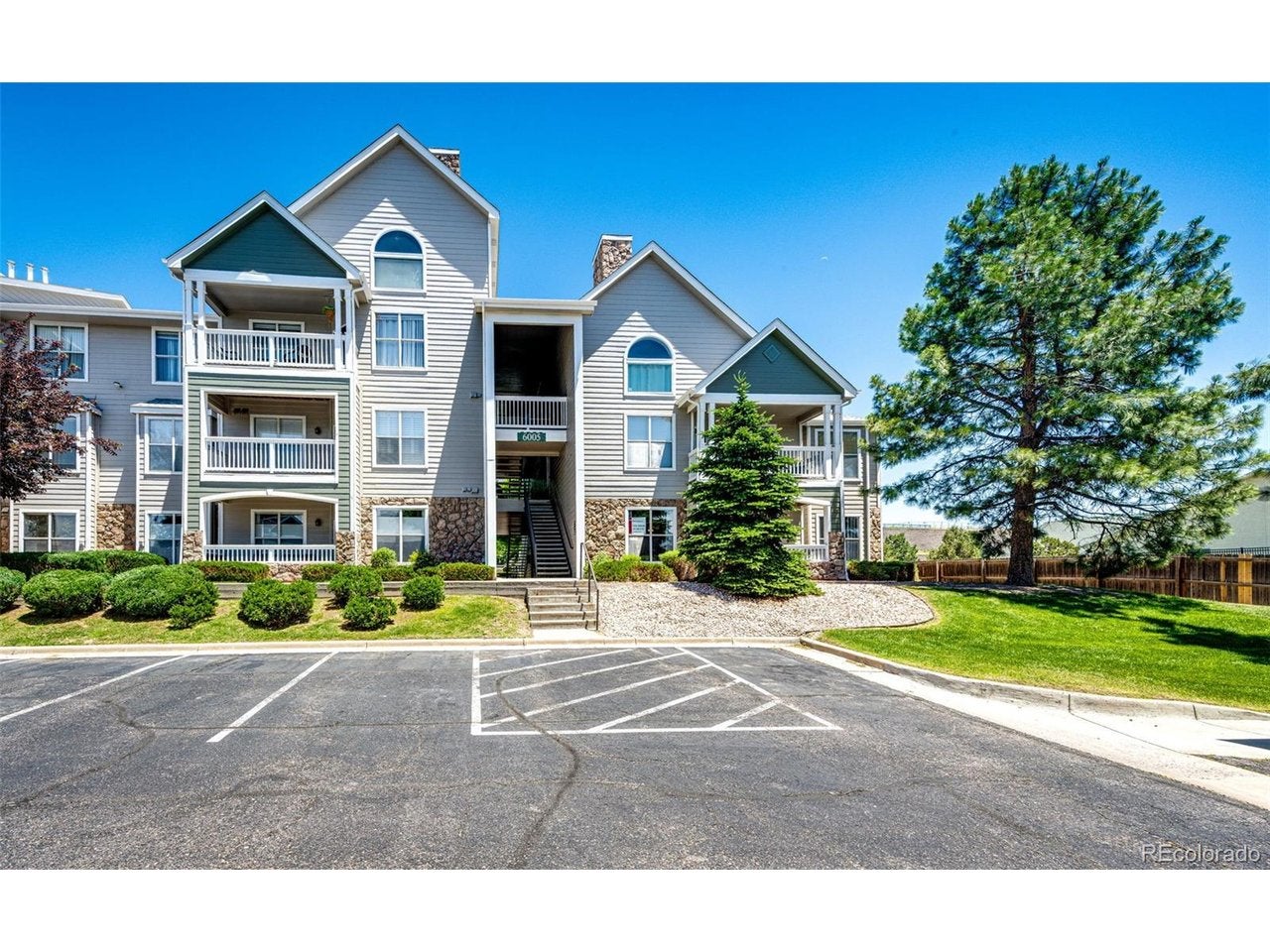 6005 W Castlegate Dr W B-18-B18 — photo