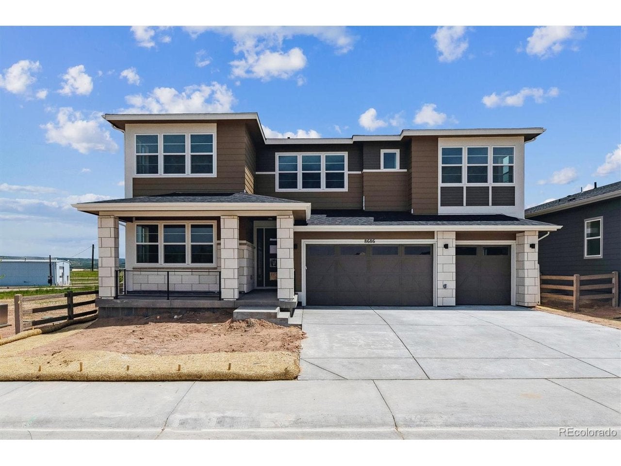 8686 Pennycress Dr — photo