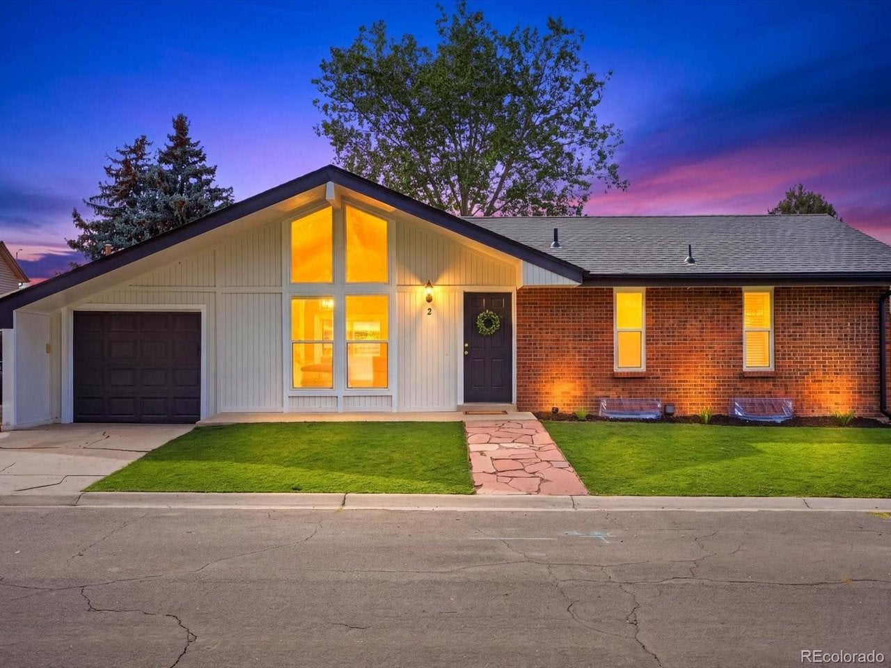 2 Pinon Pl — photo