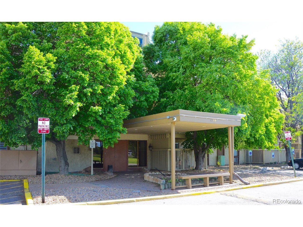 1304 S Parker Rd 240 — photo