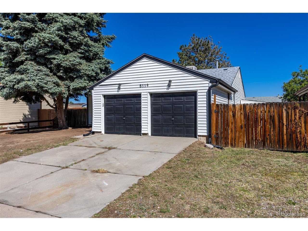 5119 Chandler Way — photo