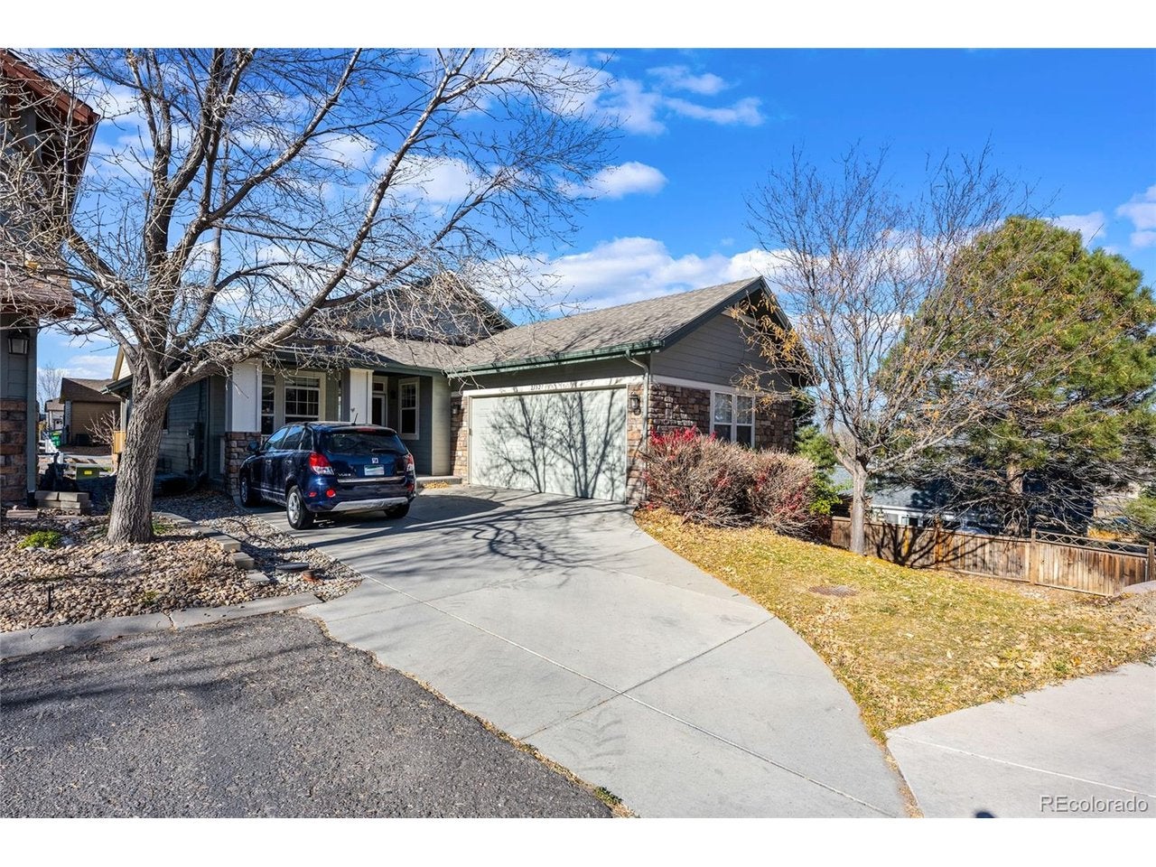 21527 E Smoky Hill Rd — photo