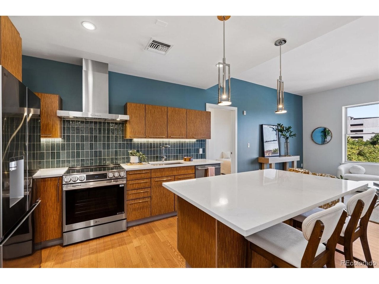 410 Acoma St 305 — photo
