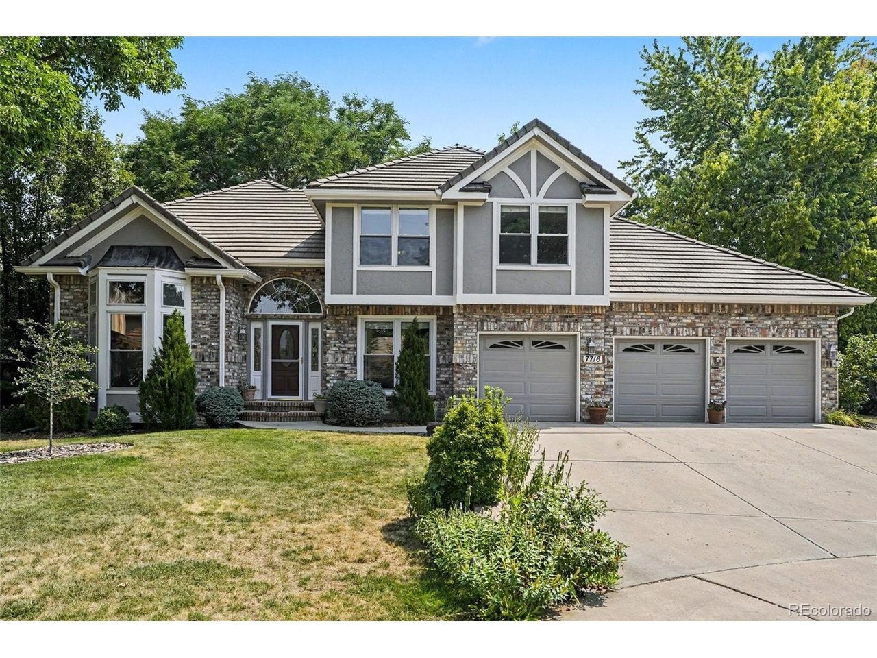 7716 S Louthan Ct — photo