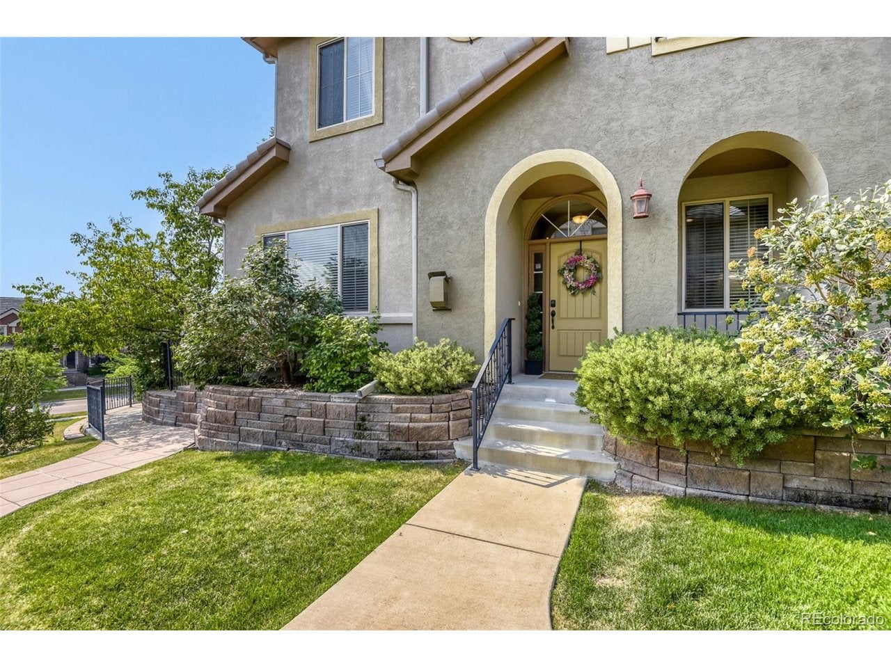 10122 Bluffmont Ln — photo