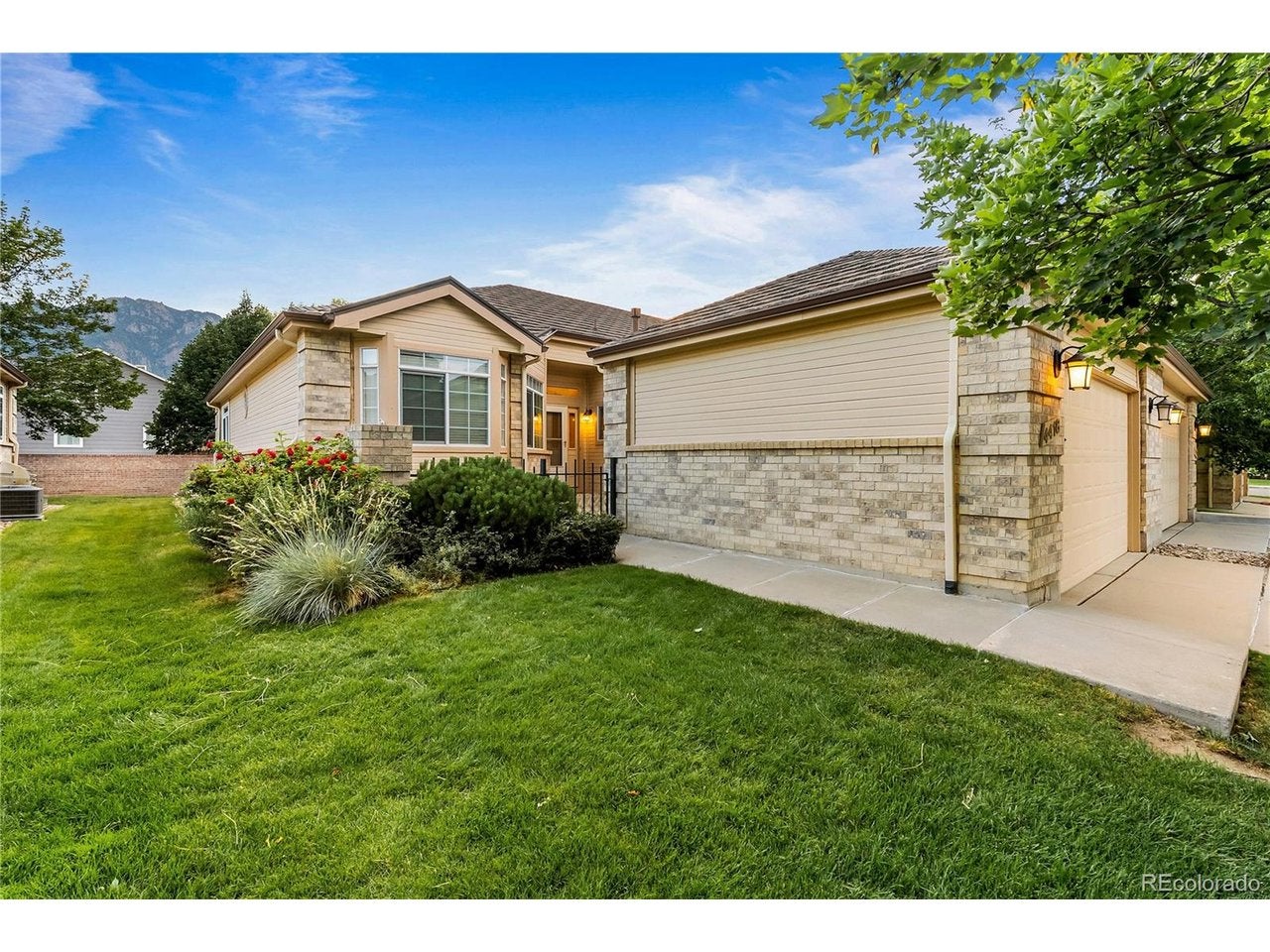 4418 Spiceglen Dr — photo