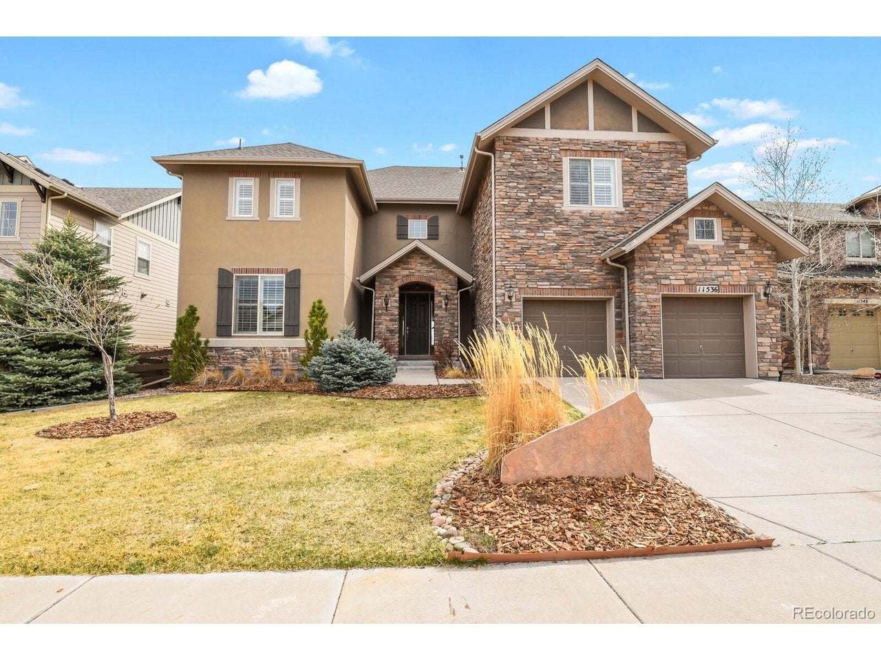 11536 Pine Canyon Ln — photo