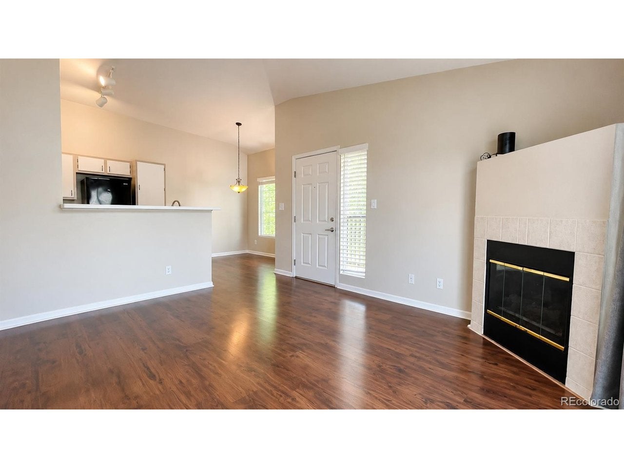 3876 Canyon Ranch Rd 202 — photo