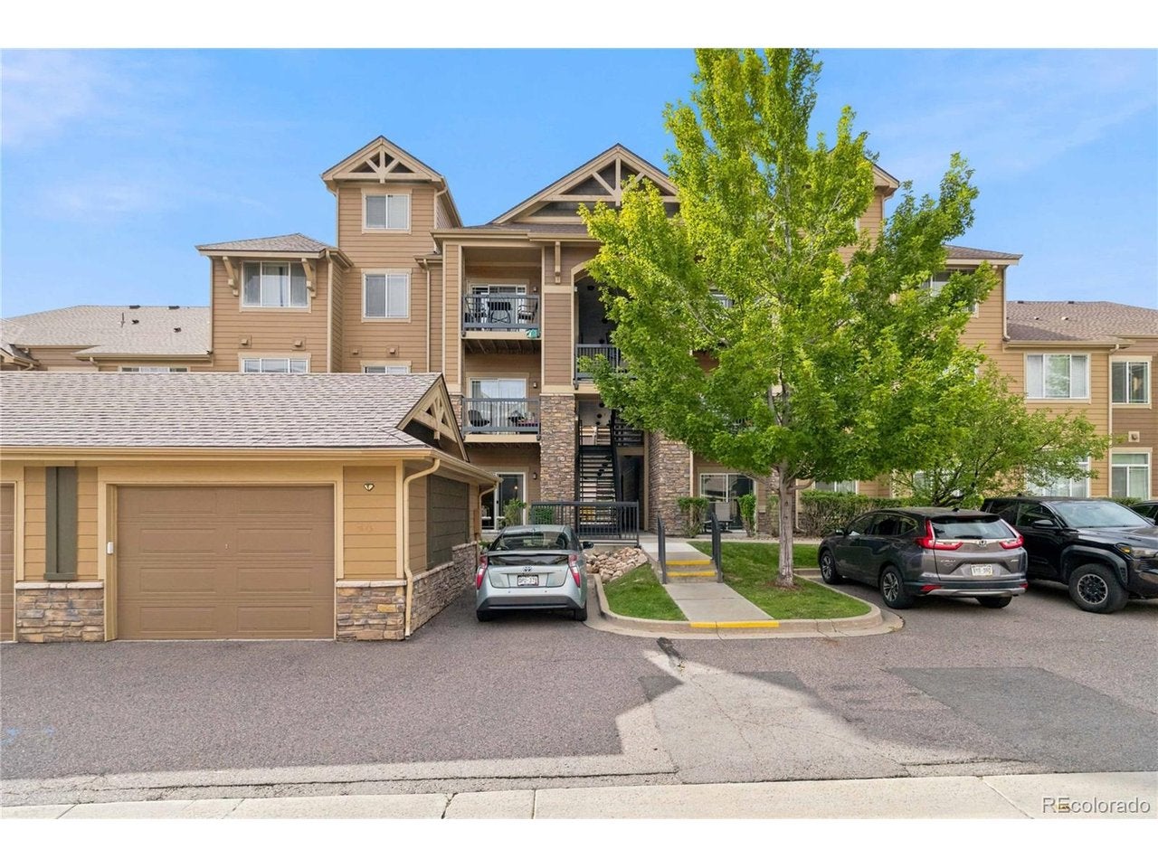 10052 W Ute Pl 102 — photo