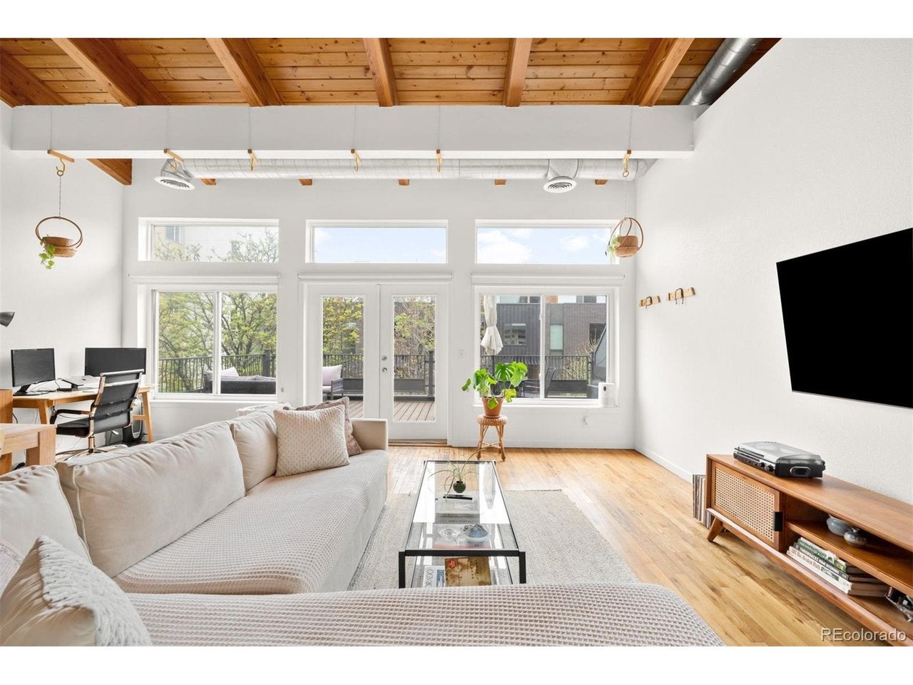 3240 Tejon St 201 — photo