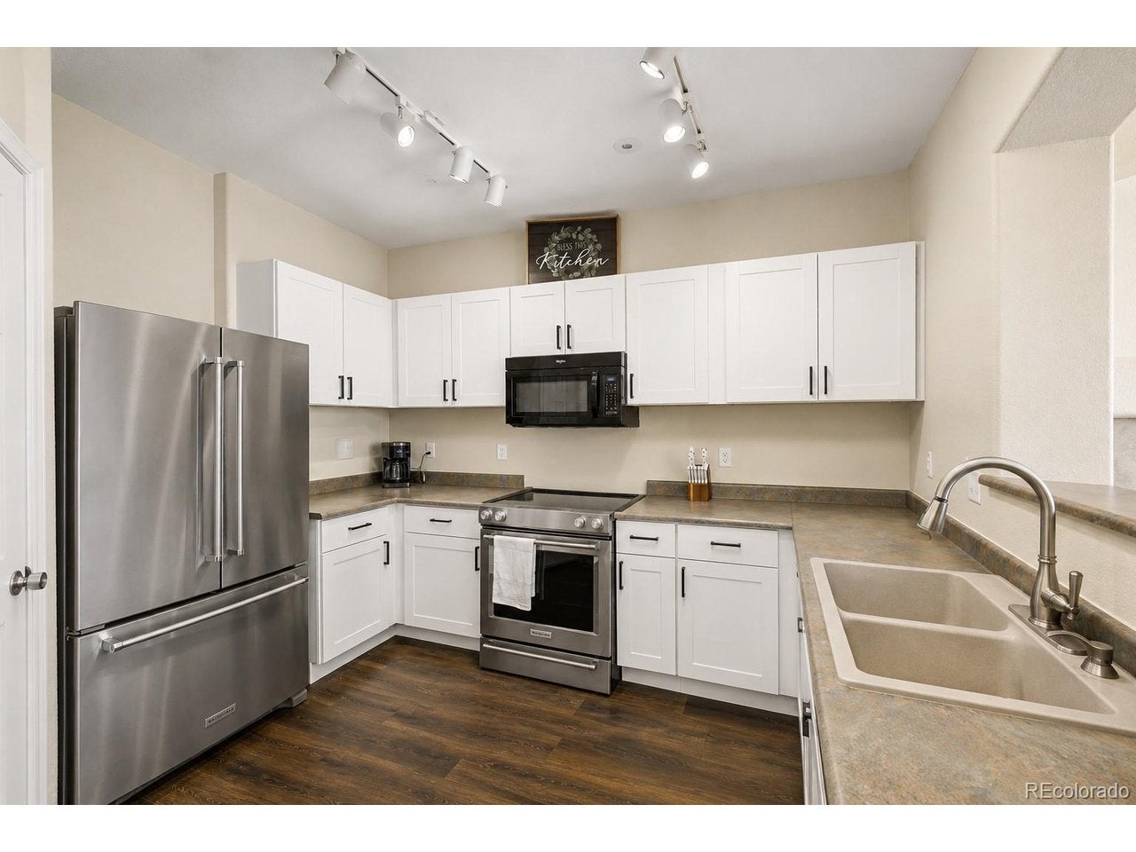 12711 Colorado Blvd 914 — photo