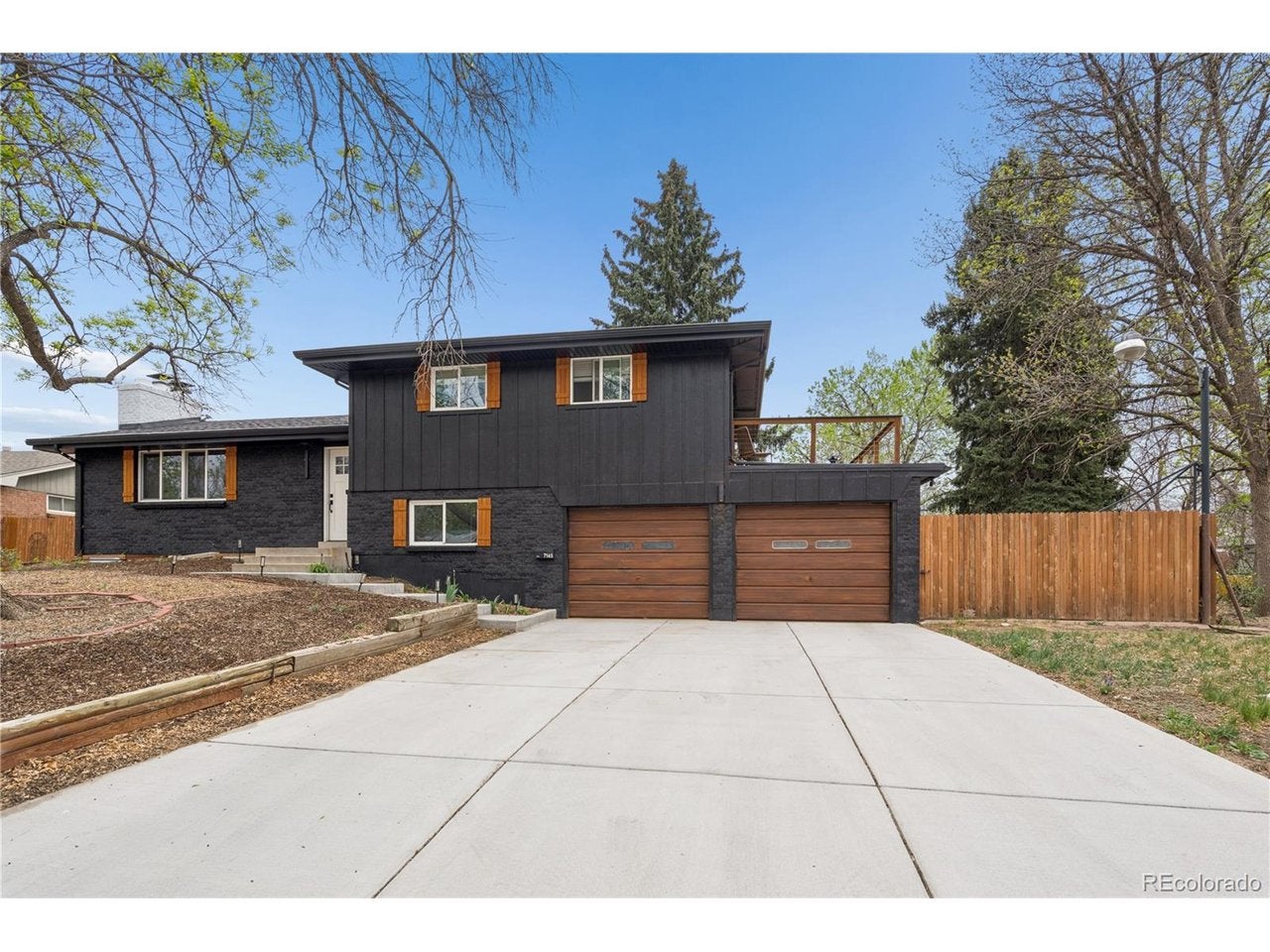 7145 W Alabama Dr — photo