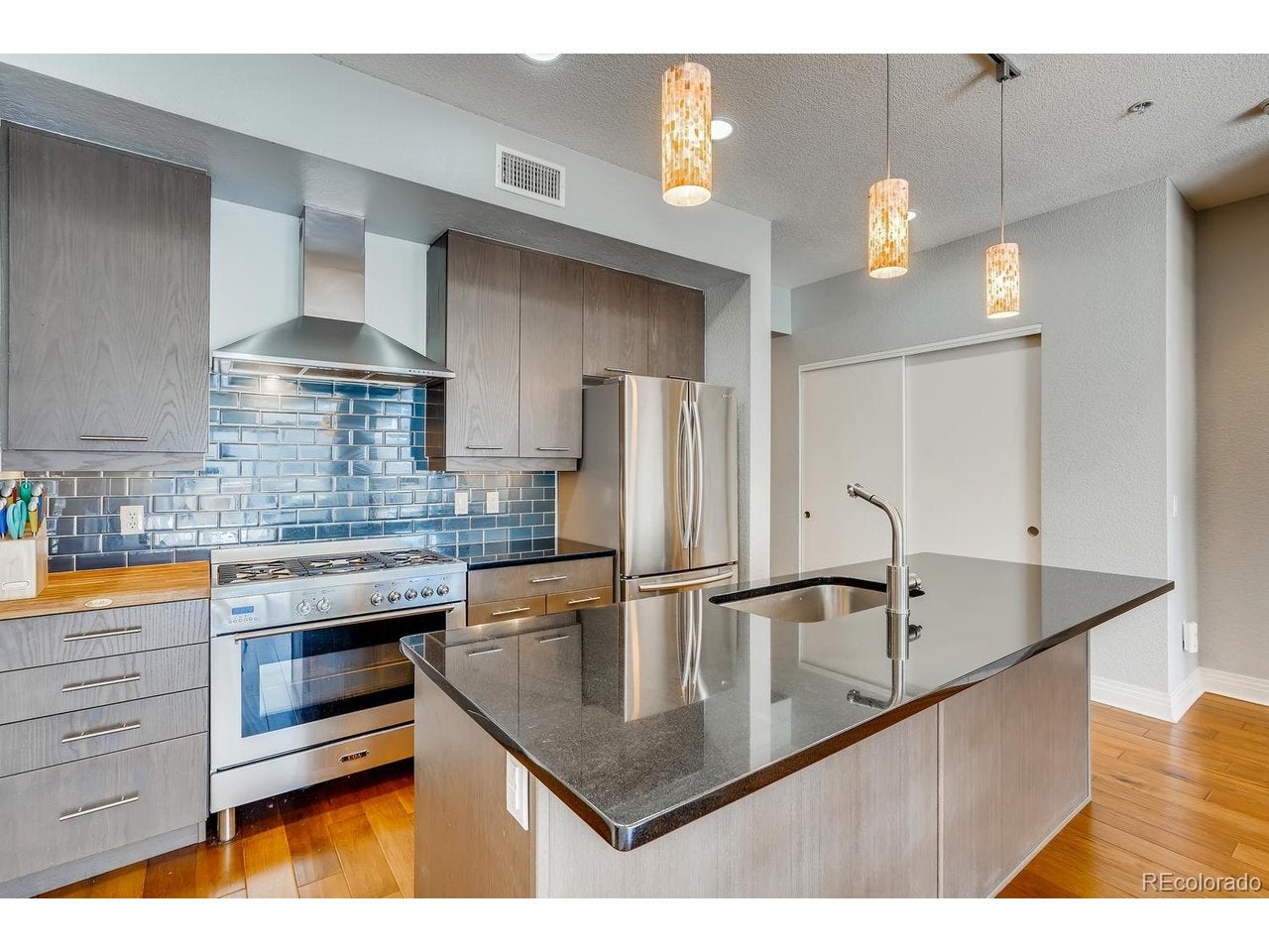 2650 W Front View Crescent Dr 106 — photo
