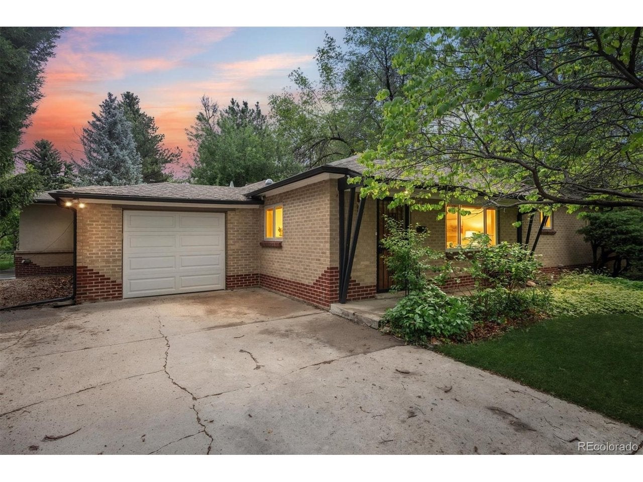 1606 Glen Bar Dr — photo