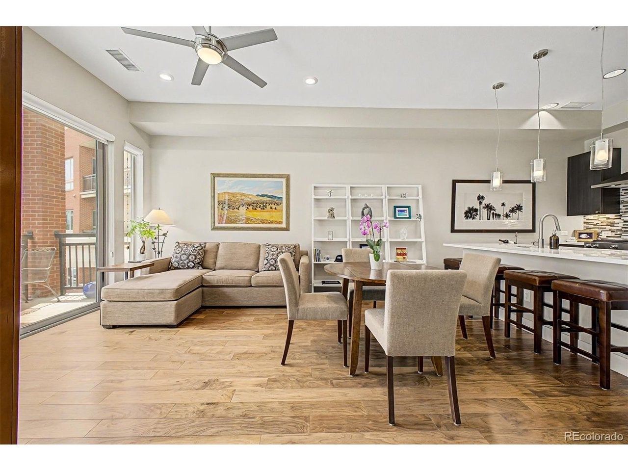 4885 S Monaco St 201 — photo