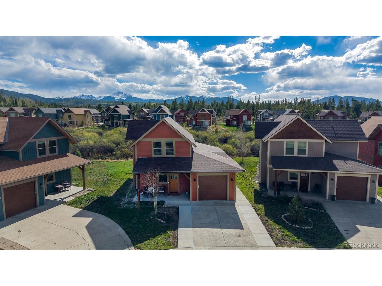 33 Beaver Brook Trl — photo