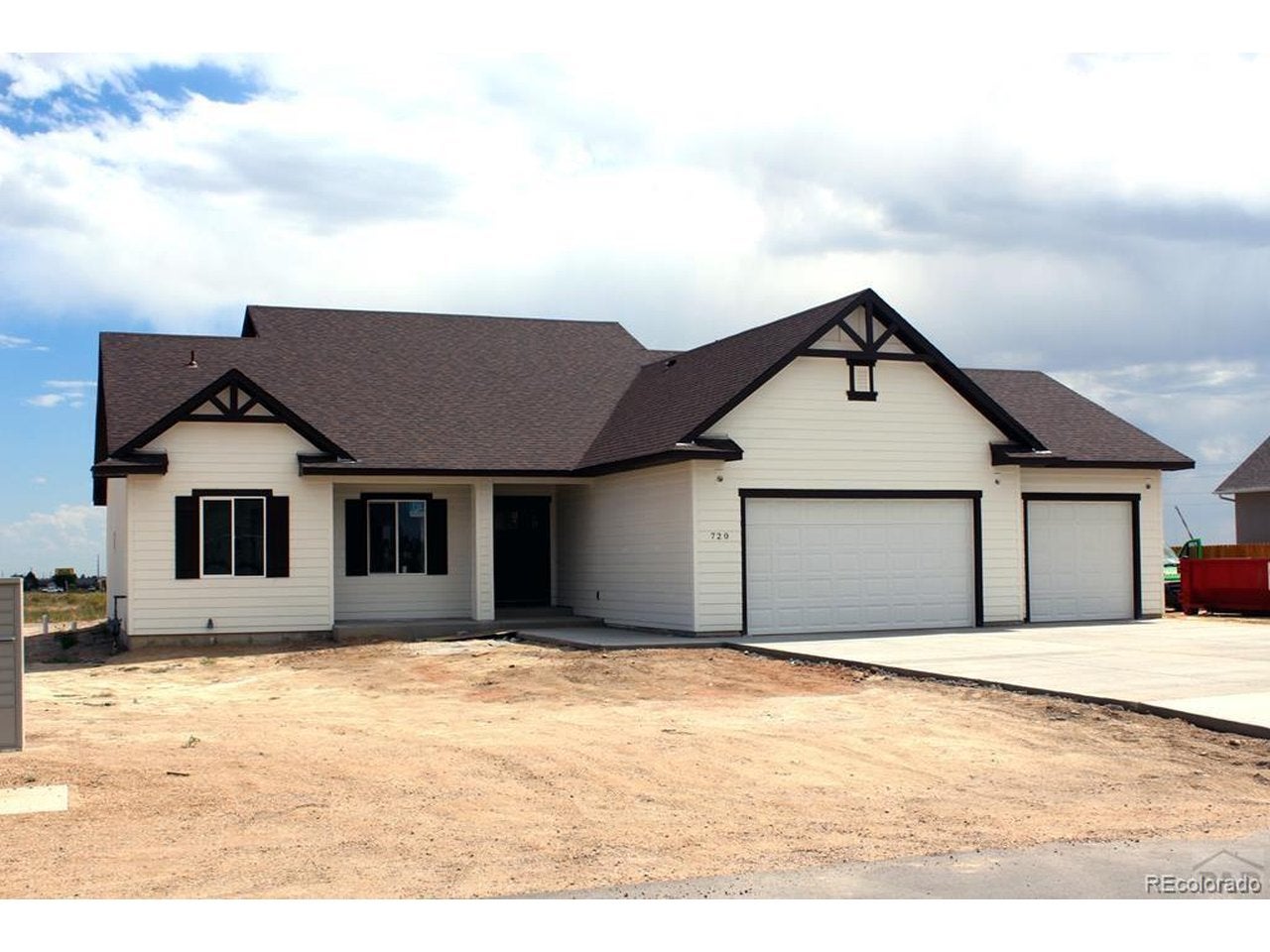 866 E Snyder Dr — photo